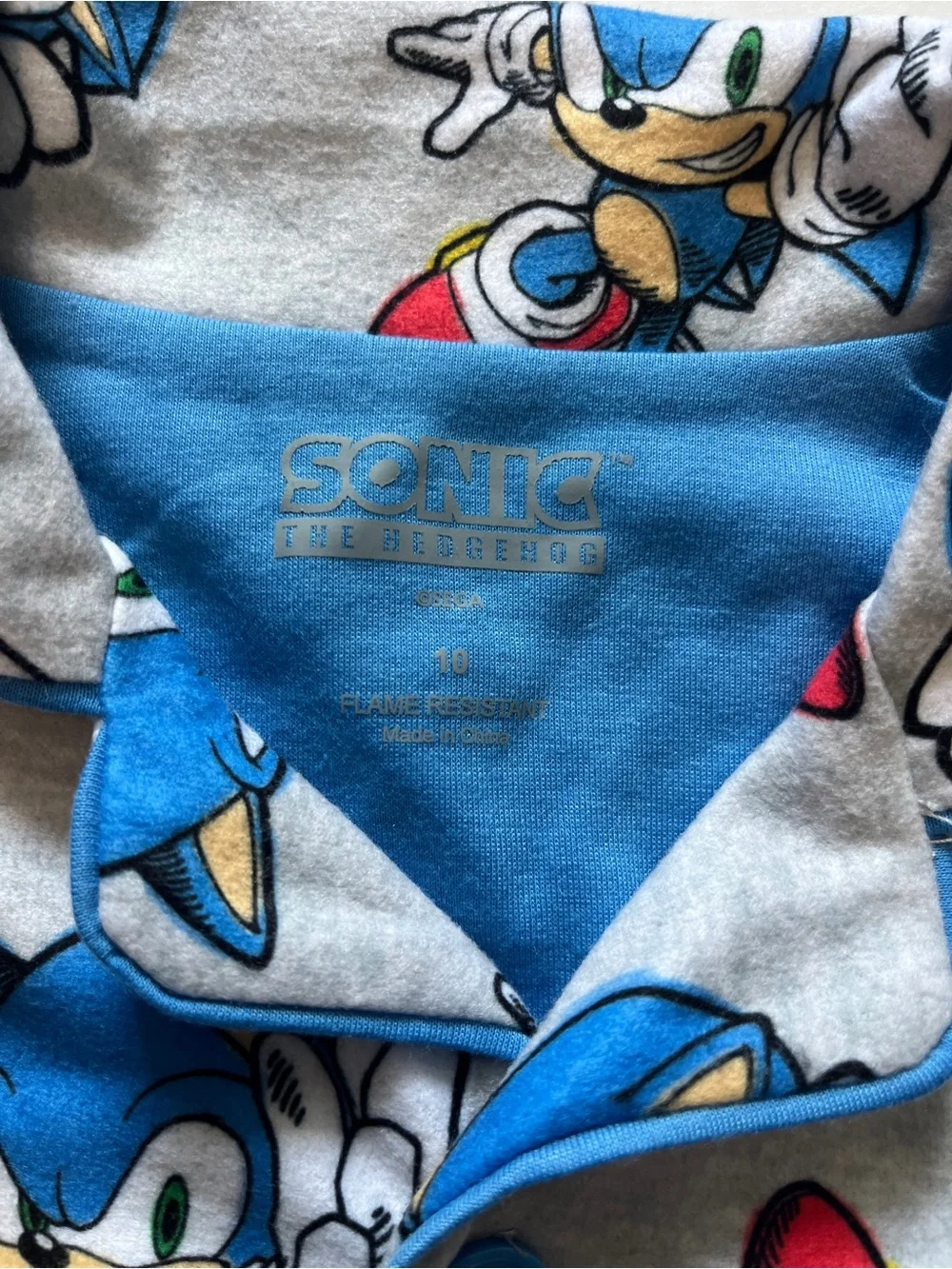 Sonic The Hedgehog -Print Kids Pajama Set with Button-Front Top